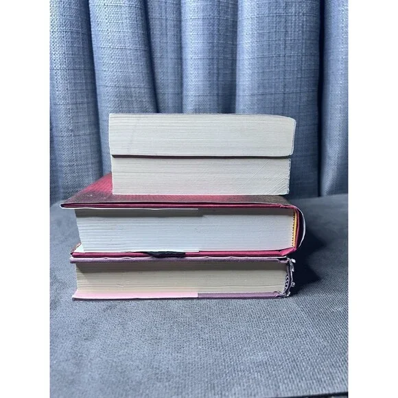 Kristin Hannah Book Lot Women Novels Fly Away HB PB True Colors Winter Garden - Picture 5 of 16